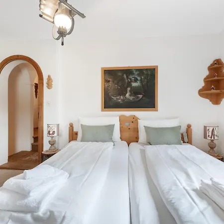 Chesa Collina With Sauna La Punt-Chamues-ch