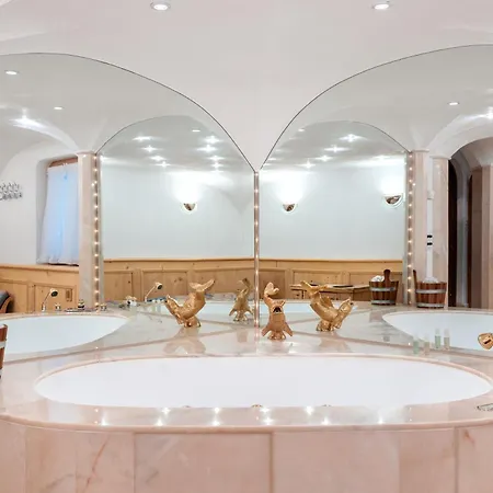 Chalet Chesa Collina With Sauna