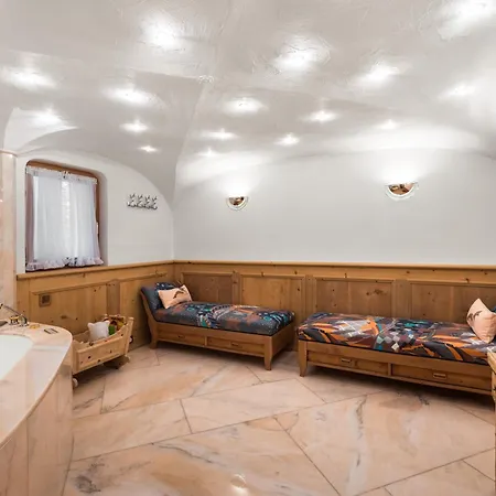 Chesa Collina With Sauna Chalet La Punt-Chamues-ch