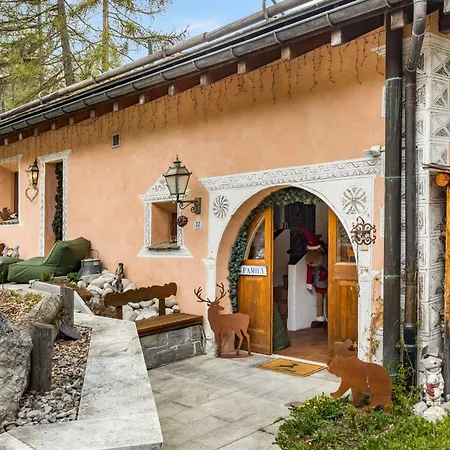 Chalet Chesa Collina With Sauna La Punt-Chamues-ch